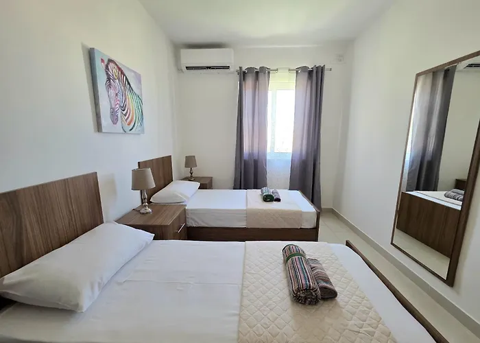 Sunset F Seaviews Apartment *