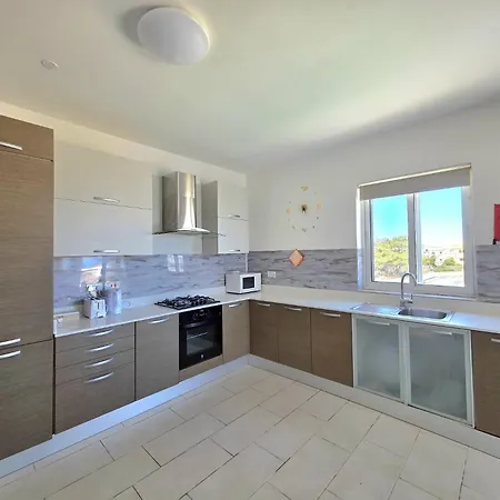 Sunset F Seaviews * Mellieħa